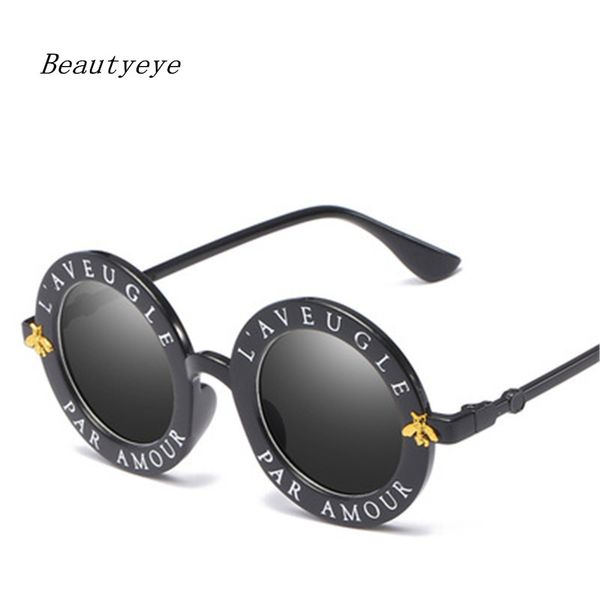 2020 new retro round lady sunglasses english letter bees men cat eye glasses color travel travel goggle uv400, White;black
2020 new retro round lady sunglasses english letter bees men cat eye glasses color travel travel goggle uv400, White;black