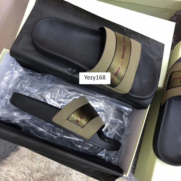 fashion summer wholesale off leisure indoor beach slippers white printing lovers slippers wholesale size 44 size 44, Black
fashion summer wholesale off leisure indoor beach slippers white printing lovers slippers wholesale size 44 size 44, Black