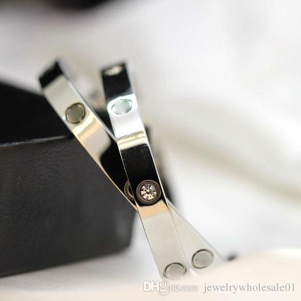 2020 big brand factory outlets foreign trade thread open bracelet lovers open braceletmen and women drill love c bracelet, Black
2020 big brand factory outlets foreign trade thread open bracelet lovers open braceletmen and women drill love c bracelet, Black