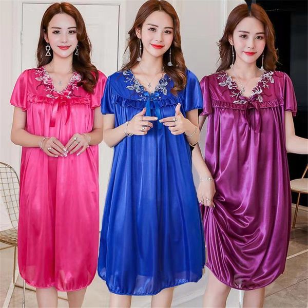 summer women nightgown new short-sleeved v-neck ice silk nightdress loose large size simulation silk nightgown home service, Black;red
summer women nightgown new short-sleeved v-neck ice silk nightdress loose large size simulation silk nightgown home service, Black;red