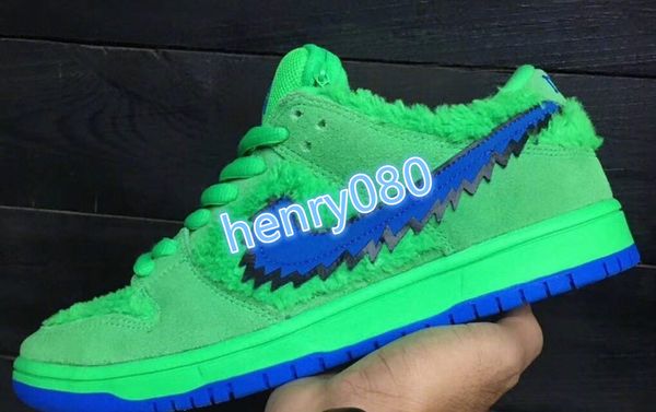 Танцующие медведи Grateful Dead Bears х SB Dunk Low Желтый Медведь Конструктор обувь Мода Скейтбординг кроссовки для мужчин и женщин
Танцующие медведи Grateful Dead Bears х SB Dunk Low Желтый Медведь Конструктор обувь Мода Скейтбординг кроссовки для мужчин и женщин
