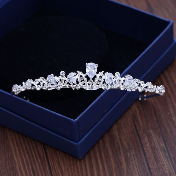 jonnafe fashion zircon bridal small tiara headpiece silver color wedding crown hair accessories women birthday party crowns, Golden;white
jonnafe fashion zircon bridal small tiara headpiece silver color wedding crown hair accessories women birthday party crowns, Golden;white