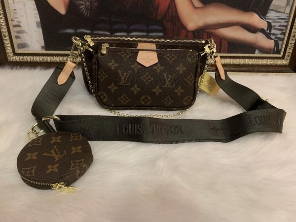 selling handbag shoulder bags handbag fashion bag handbag wallet phone bags three-piece combination bags with box shopping
selling handbag shoulder bags handbag fashion bag handbag wallet phone bags three-piece combination bags with box shopping
