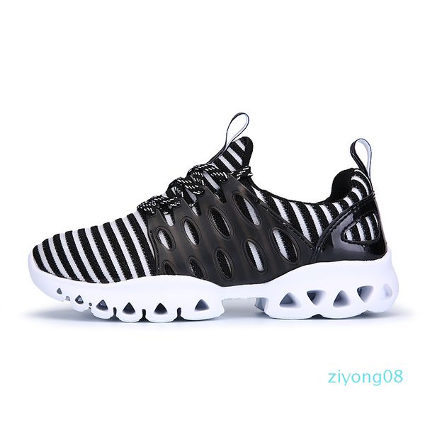 in spring 2017 students mesh breathable lovers tourism increased running shoes, Black;white
in spring 2017 students mesh breathable lovers tourism increased running shoes, Black;white