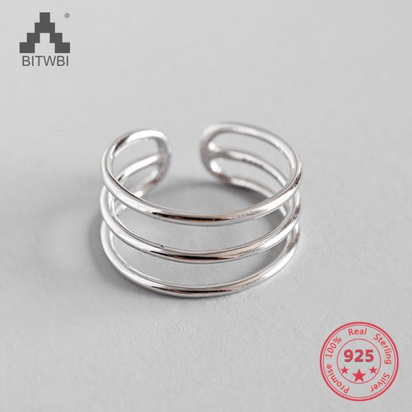 100% s925 sterling silver fashion personality simple three-line smooth ladies open ring, Golden;silver
100% s925 sterling silver fashion personality simple three-line smooth ladies open ring, Golden;silver