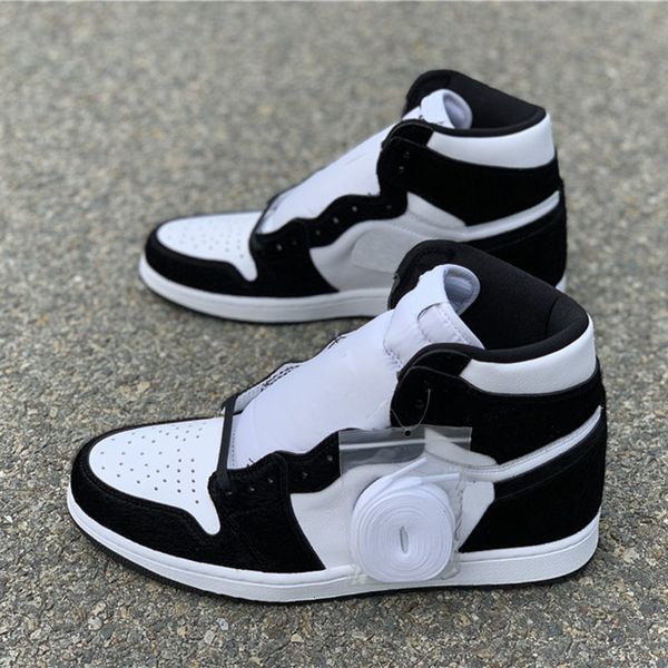 high og wmns basketball shoes 1 1s panda color mens black white outdoor sports sneakers with box
high og wmns basketball shoes 1 1s panda color mens black white outdoor sports sneakers with box