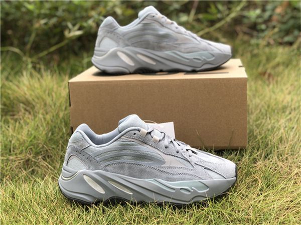 2019 release originals 700 v2 hospital blue running shoes men women shoe 3m reflective designer sneakers us4-12 fv8424 come with box
2019 release originals 700 v2 hospital blue running shoes men women shoe 3m reflective designer sneakers us4-12 fv8424 come with box
