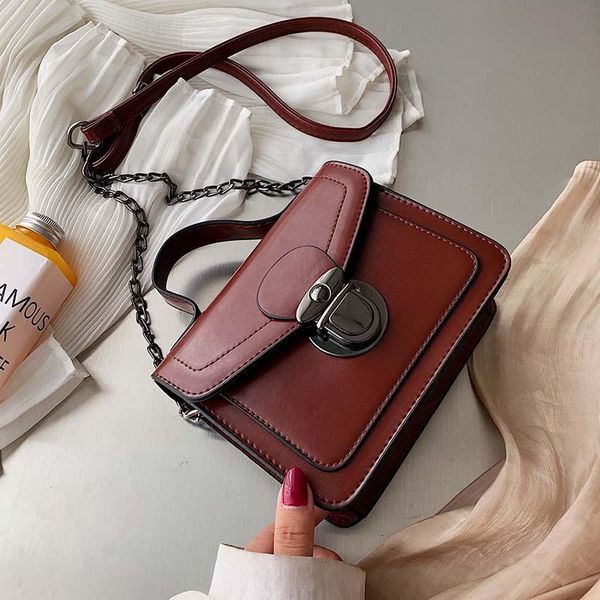 mini solid color vintage leather crossbody bags for women 2019 chain lady quality messenger handbags and purses lock totes
mini solid color vintage leather crossbody bags for women 2019 chain lady quality messenger handbags and purses lock totes