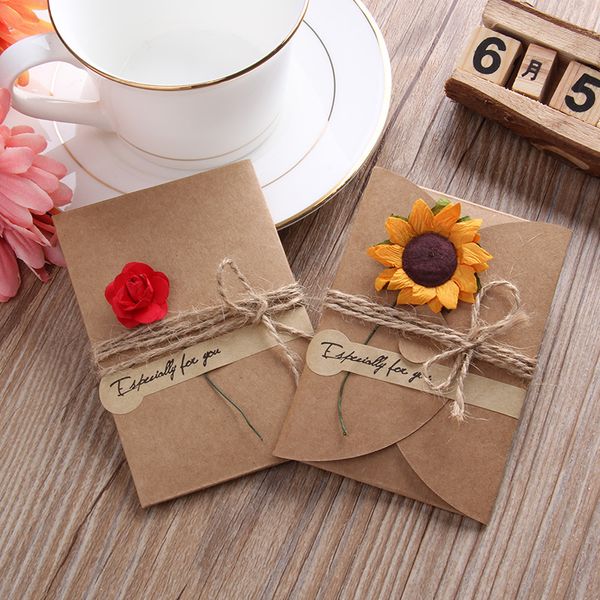 5pcs/lot vintage kraft paper invitation greeting card envelope wedding party postcards with handmade dry flowers
5pcs/lot vintage kraft paper invitation greeting card envelope wedding party postcards with handmade dry flowers