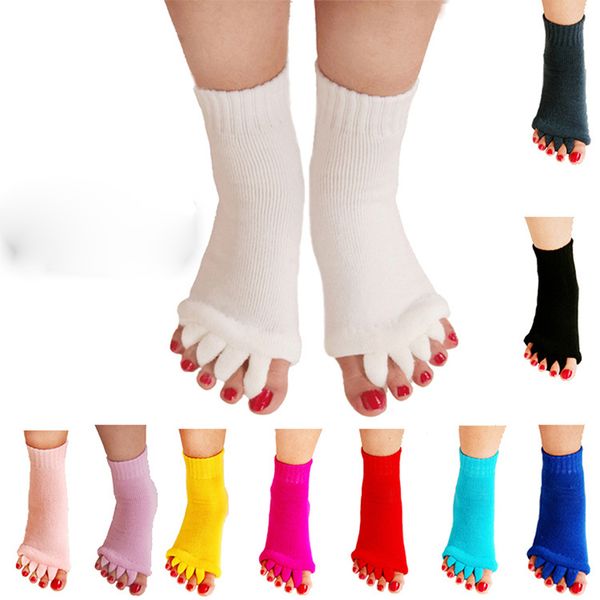 1 pair five toe socks ortcs separators for toes bunion corrector orthopedic hallux valgus posture correction ectropion corre, Black
1 pair five toe socks ortcs separators for toes bunion corrector orthopedic hallux valgus posture correction ectropion corre, Black