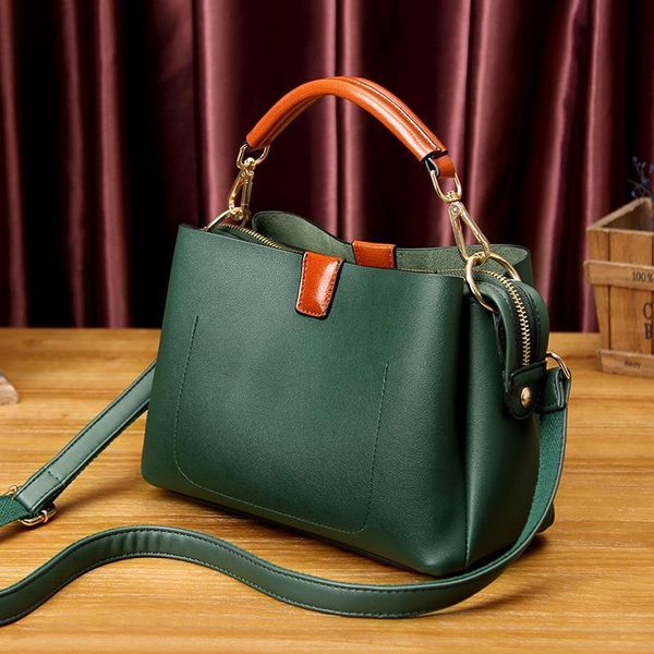 natural cowhide leather handbags fashion women boston genuine leather vintage shoulder messenger bags female laptote new t30
natural cowhide leather handbags fashion women boston genuine leather vintage shoulder messenger bags female laptote new t30