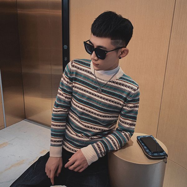 2019 new men's sweater autumn and winter korean version of the trend of slim sweaters social personality bottoming shirt men, White;black
2019 new men's sweater autumn and winter korean version of the trend of slim sweaters social personality bottoming shirt men, White;black