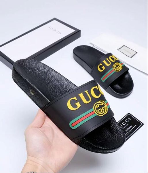 luxury designer men summer black white rubber slippers beach slide fashion scuffs sandals indoor shoes size 38-45
luxury designer men summer black white rubber slippers beach slide fashion scuffs sandals indoor shoes size 38-45