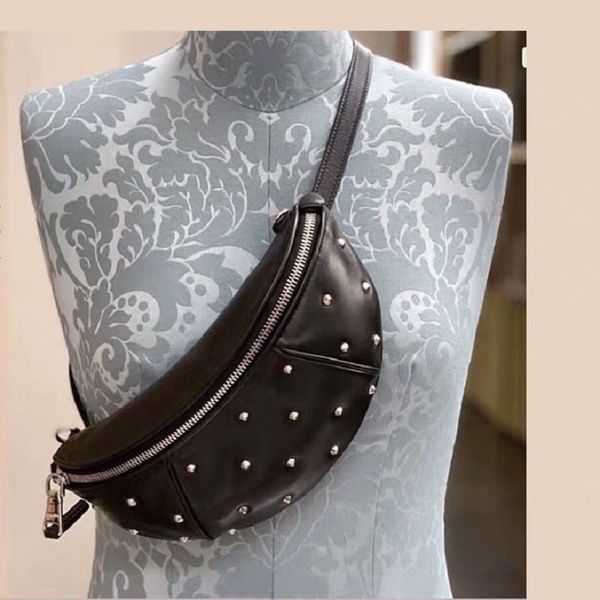 women rivet messenger bags waist personality leather shoulder bag chain travel crossbody chain belt bag
women rivet messenger bags waist personality leather shoulder bag chain travel crossbody chain belt bag