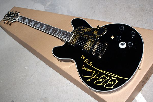 bbking memorial electric guitar dumb black signature type qtp five timbre,golden hardwares and double bindings,rosewood fretboard
bbking memorial electric guitar dumb black signature type qtp five timbre,golden hardwares and double bindings,rosewood fretboard