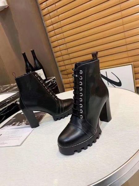2020ss designers women shoes womens boots brand fashion luxury designers women black medium high heel patent leather boots ki01
2020ss designers women shoes womens boots brand fashion luxury designers women black medium high heel patent leather boots ki01