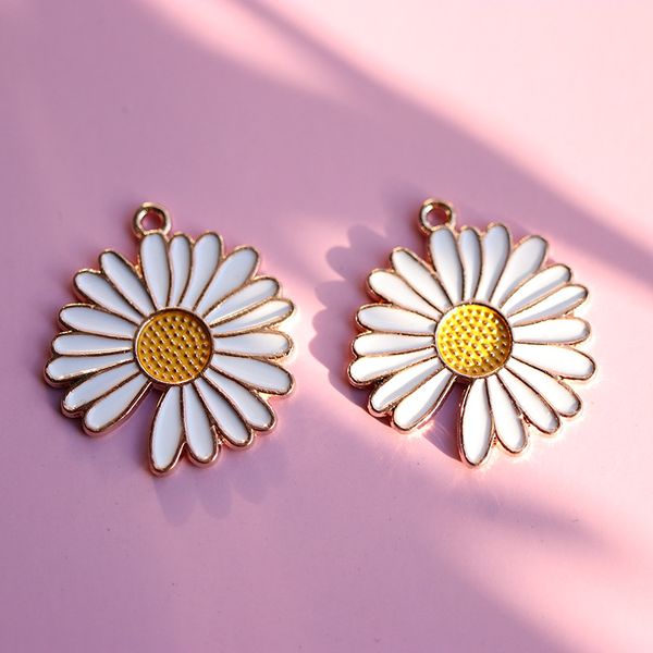 100pcs alloy enamel g-dragon daisy flowers charms oil drop sun flower earrings floating diy bracelet jewelry accessory craft 25*28mm, Bronze;silver
100pcs alloy enamel g-dragon daisy flowers charms oil drop sun flower earrings floating diy bracelet jewelry accessory craft 25*28mm, Bronze;silver