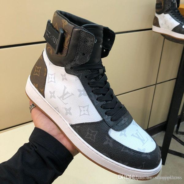 men luxury fashion genuine leather sports shoes luxury men fashion casual shoes with box size38-45, Black
men luxury fashion genuine leather sports shoes luxury men fashion casual shoes with box size38-45, Black