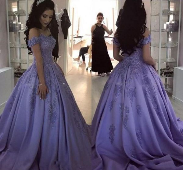 2020 lilac satin lace prom quinceanera dresses off the shoulder applique beaded floor length bandage open back formal dress long evening, Blue;red
2020 lilac satin lace prom quinceanera dresses off the shoulder applique beaded floor length bandage open back formal dress long evening, Blue;red