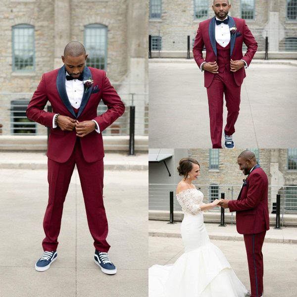 men's velvet black prom dinner suit blazer shawl lapel groom party tuxedos slim 3 pieces (jacket+pant+vest, White;black
men's velvet black prom dinner suit blazer shawl lapel groom party tuxedos slim 3 pieces (jacket+pant+vest, White;black