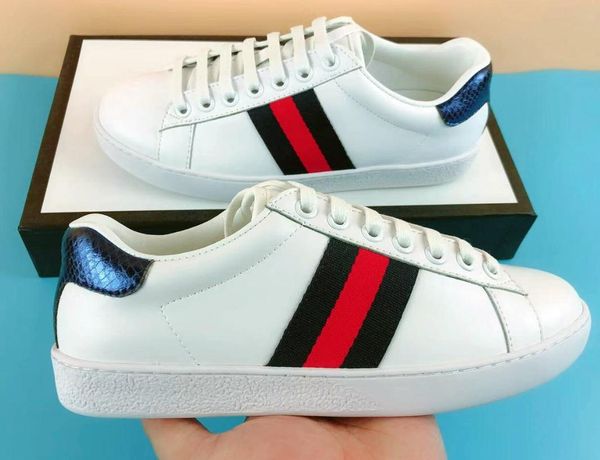 Sapatos ocasionais stripesneaker
Sapatos ocasionais stripesneaker