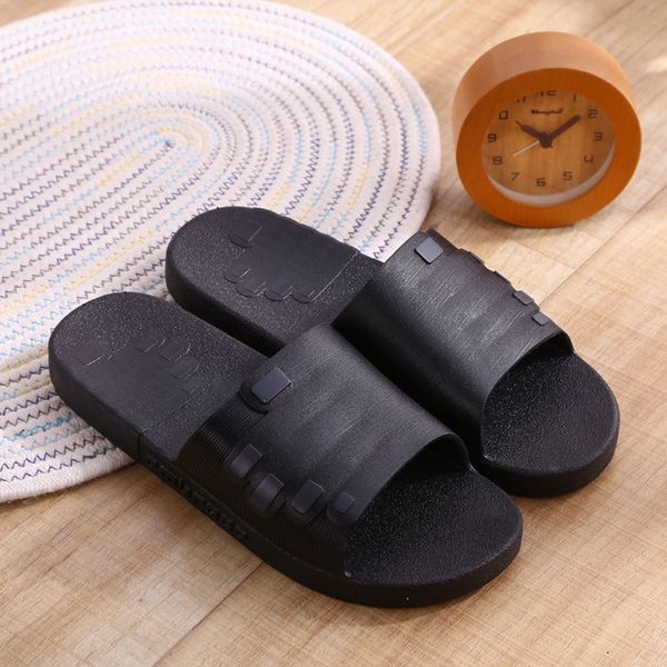 2019. summer. soft sole. men slippers. wear-resistant. skid-resistant. beach. l. indoor. shower room. casual shoes. scuffs. w1838m., Black
2019. summer. soft sole. men slippers. wear-resistant. skid-resistant. beach. l. indoor. shower room. casual shoes. scuffs. w1838m., Black