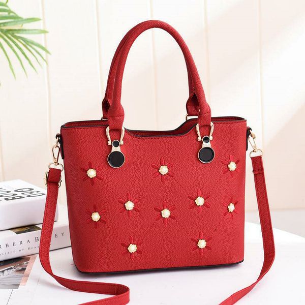 2020 fashion flower pattern women sac a main leather lady purse shoulder bag casual female crossbody messenger bag
2020 fashion flower pattern women sac a main leather lady purse shoulder bag casual female crossbody messenger bag