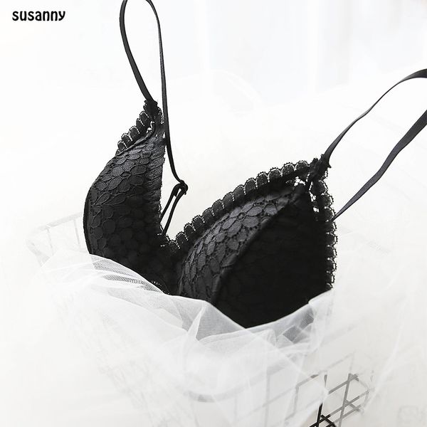 large bust bra spaghetti strap three-color lace decorative pattern triangle cup-non-steel ring bra underwear s9136, Red;black
large bust bra spaghetti strap three-color lace decorative pattern triangle cup-non-steel ring bra underwear s9136, Red;black