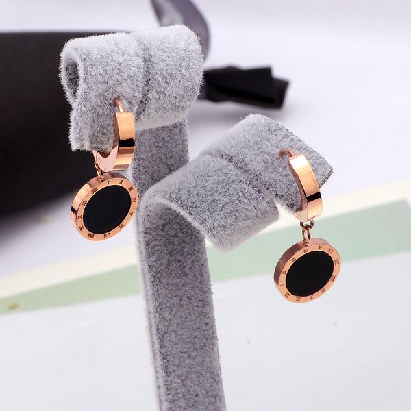 brand jewelry rose gold color drop earrings roman numeral 316l stainless steel earrings for women female gift bijoux e1, Silver
brand jewelry rose gold color drop earrings roman numeral 316l stainless steel earrings for women female gift bijoux e1, Silver