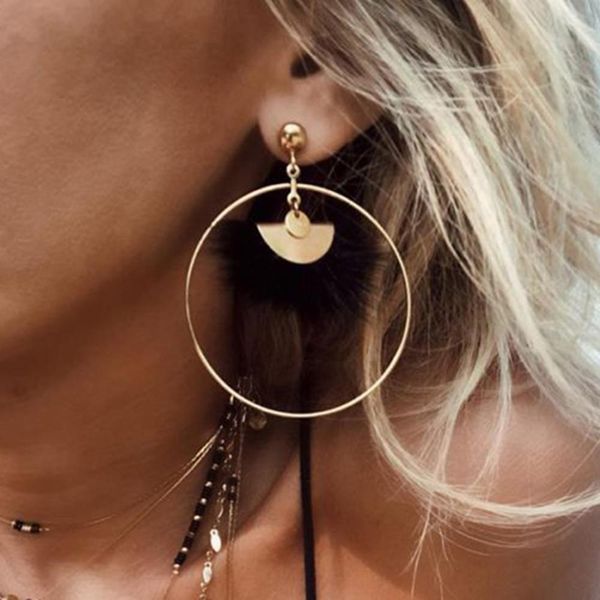 hoop earring big smooth circle black imitation feather fringe earrings for women fashion ladies jewelry accessories, Golden;silver
hoop earring big smooth circle black imitation feather fringe earrings for women fashion ladies jewelry accessories, Golden;silver