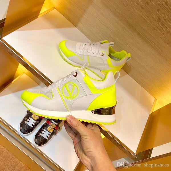 classic fashion luxury womens tennis shoes running sneakers multicolor fashion casual outdoor athletic ladies shoes with original box, Black
classic fashion luxury womens tennis shoes running sneakers multicolor fashion casual outdoor athletic ladies shoes with original box, Black