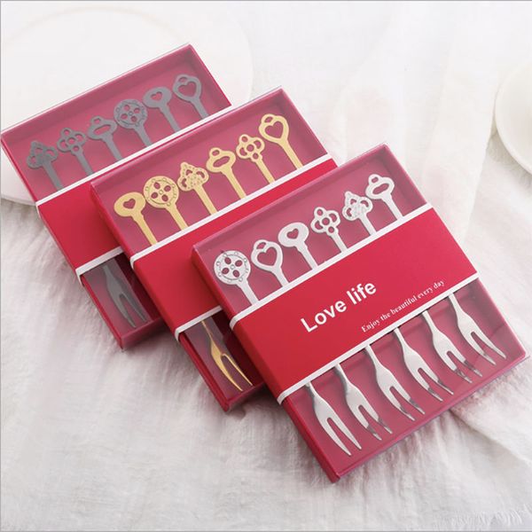 summer stainless steel 304 fruit fork european dessert flatware six designs available with beautiful gift box meat fork
summer stainless steel 304 fruit fork european dessert flatware six designs available with beautiful gift box meat fork