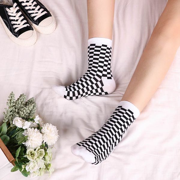 korea funky harajuku trend women checkerboard socks geometric checkered men hip hop cotton streetwear novelty sock, Black;white
korea funky harajuku trend women checkerboard socks geometric checkered men hip hop cotton streetwear novelty sock, Black;white
