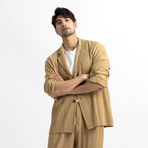 ewq / men's wear pleated clothes japanese stretch fabric all-match suit casual notched collar blazers for male 9y3058 hp55, White;black
ewq / men's wear pleated clothes japanese stretch fabric all-match suit casual notched collar blazers for male 9y3058 hp55, White;black