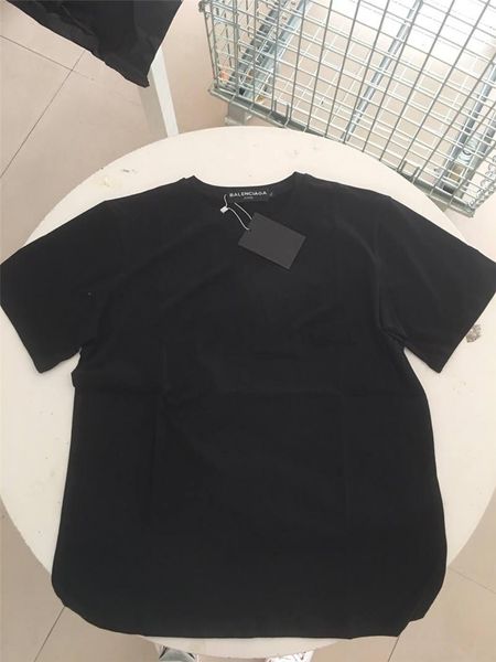2020 mens designer t shirt brand fashion tees breathable loose shorts sleeves colorful letters printed luxury t shirt clothes xy1881701, White;black
2020 mens designer t shirt brand fashion tees breathable loose shorts sleeves colorful letters printed luxury t shirt clothes xy1881701, White;black