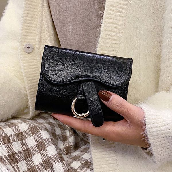 small wallet female short section 2020 new korean student small fresh lady cute card bag clutch purse, Red;black
small wallet female short section 2020 new korean student small fresh lady cute card bag clutch purse, Red;black