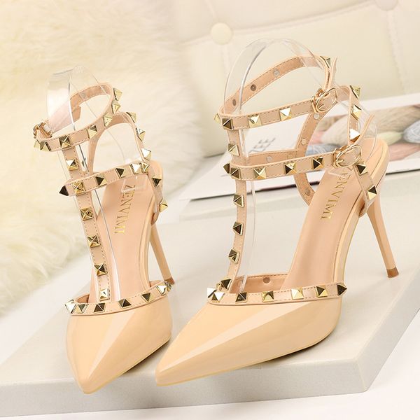 large size pumps dress high heel shoes buckle pointed toe stud pumps european style large size lady sandal zy267, Black
large size pumps dress high heel shoes buckle pointed toe stud pumps european style large size lady sandal zy267, Black