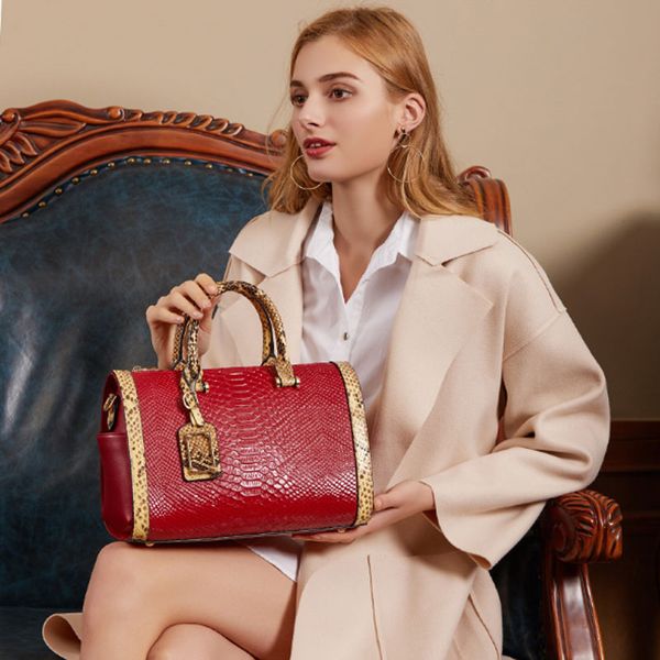 new cowhide bag for women style boston classic lady snake-print one-shoulder crossbody bag for women
new cowhide bag for women style boston classic lady snake-print one-shoulder crossbody bag for women