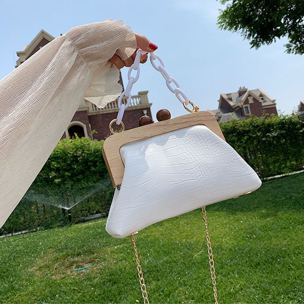 crocodile pattern chain tote bag 2020 new high-quality pu leather women's designer handbag clip bag shoulder messenger
crocodile pattern chain tote bag 2020 new high-quality pu leather women's designer handbag clip bag shoulder messenger