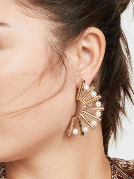 fashion style imitation pearl fan shape big stud earring new statement earrings female 2020, Golden;silver
fashion style imitation pearl fan shape big stud earring new statement earrings female 2020, Golden;silver
