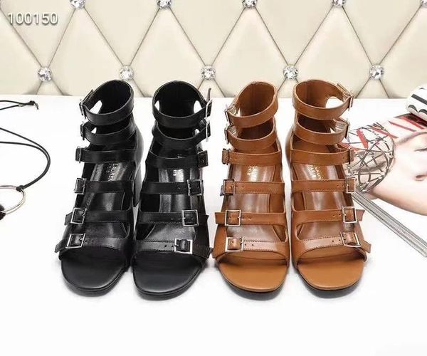 2020Hot Sale New European style classic high-heeled sandals lady shoes Paris supermodel catwalk buckle rubber outsole 
2020Hot Sale New European style classic high-heeled sandals lady shoes Paris supermodel catwalk buckle rubber outsole