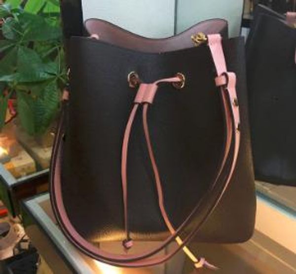 autumn and winter fashion trend package exquisite workmanship 19 latest bag female bucket bag with pink ribbon
autumn and winter fashion trend package exquisite workmanship 19 latest bag female bucket bag with pink ribbon