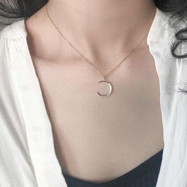 obear new fashion sweet moon silver plated jewelry temperament crescent clavicle chain pendant necklaces
obear new fashion sweet moon silver plated jewelry temperament crescent clavicle chain pendant necklaces