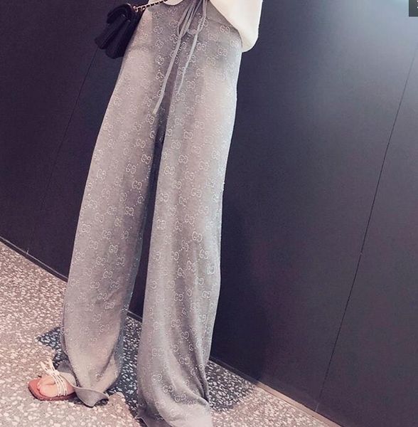 women cool ice silk drilling knitting cool fashion brand casual high waist mopping letter printed gold velvet soft wide leg pants, Black;white
women cool ice silk drilling knitting cool fashion brand casual high waist mopping letter printed gold velvet soft wide leg pants, Black;white