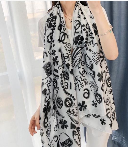 designers silk scarf pashmina for women 2020 new italy brands ladies girls spring summer soft heart floral scarves shawls 180x90cm s952, Blue;gray
designers silk scarf pashmina for women 2020 new italy brands ladies girls spring summer soft heart floral scarves shawls 180x90cm s952, Blue;gray