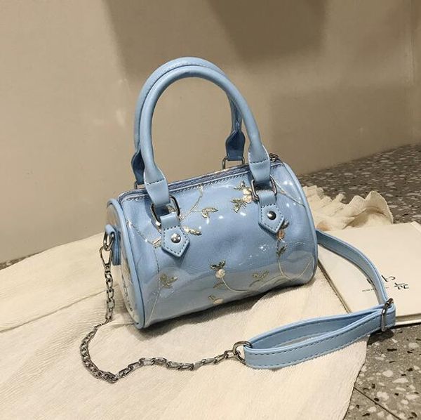 пвх подушка сумка женщины плечо crossbody марля цветок вышивка леди дорожные сумки мини цепочка сумка
пвх подушка сумка женщины плечо crossbody марля цветок вышивка леди дорожные сумки мини цепочка сумка