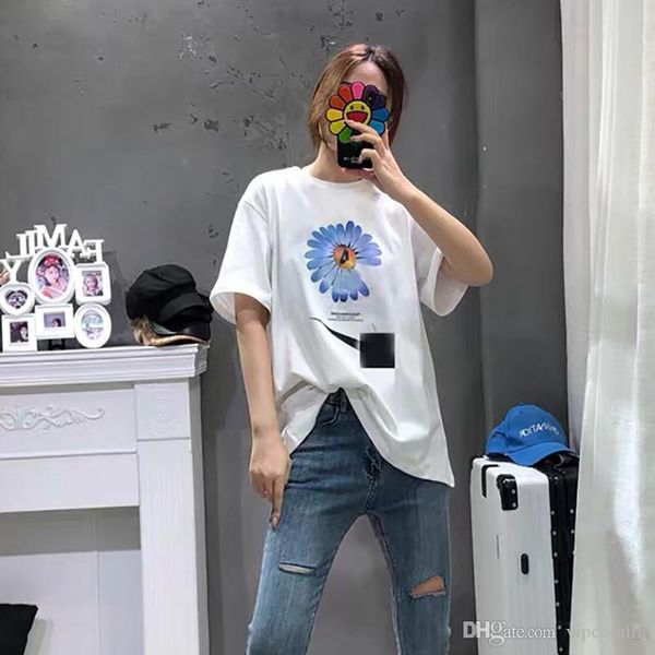 20ss лето новых женщины тенниски вскользь дора с короткими рукавами рубашки хлопок моды цветы шаблона печатных унисекс мужского tops тройник, White
20ss лето новых женщины тенниски вскользь дора с короткими рукавами рубашки хлопок моды цветы шаблона печатных унисекс мужского tops тройник, White