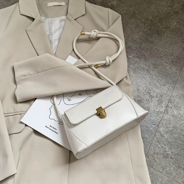 tethered soft leather shoulder strap design for women 2020 shoulder bags female small elegant totes lady handbag hand bag
tethered soft leather shoulder strap design for women 2020 shoulder bags female small elegant totes lady handbag hand bag
