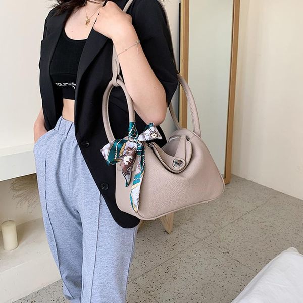 women's cowhide handbags large capacity multifunctional design handbag leather lychee pattern women's shoulder bags
women's cowhide handbags large capacity multifunctional design handbag leather lychee pattern women's shoulder bags