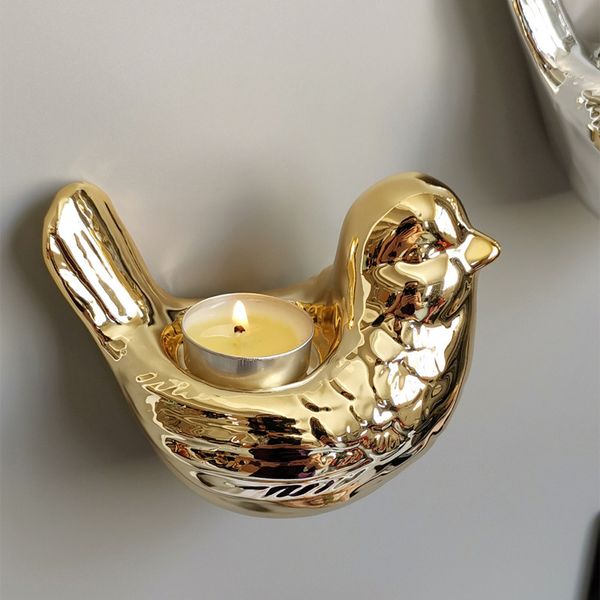 2pcs/pair gold silver birds candle holders ceramic animal miniatures crafts bird kerzenhalter wedding decor home wall decoration sconce
2pcs/pair gold silver birds candle holders ceramic animal miniatures crafts bird kerzenhalter wedding decor home wall decoration sconce